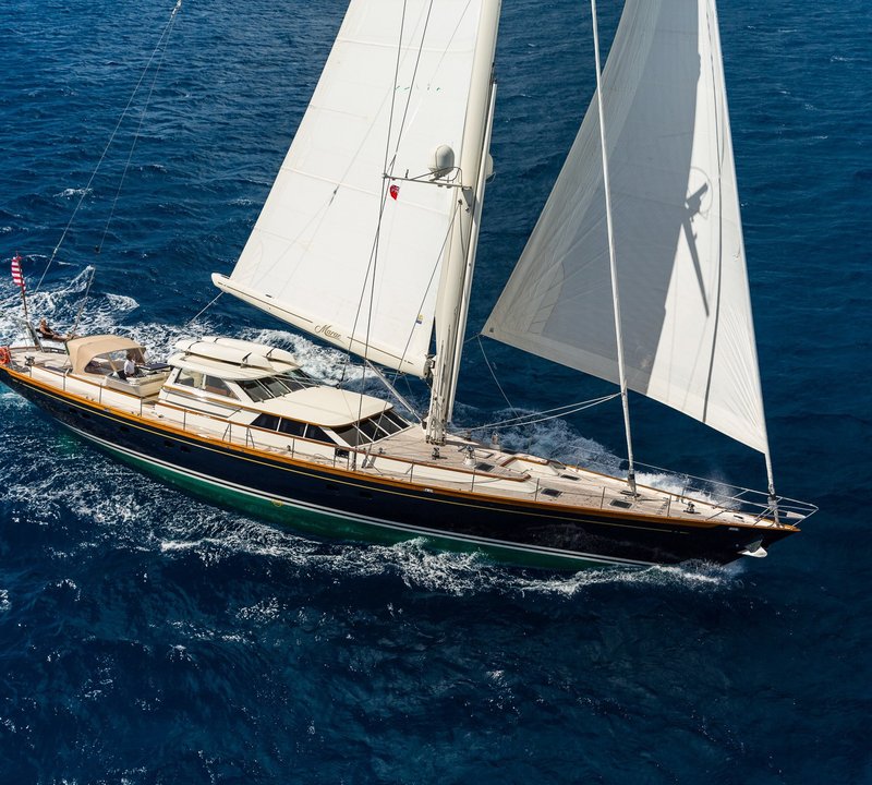 MARAE Yacht Charter Details, Alloy Yachts | CHARTERWORLD Luxury Superyachts